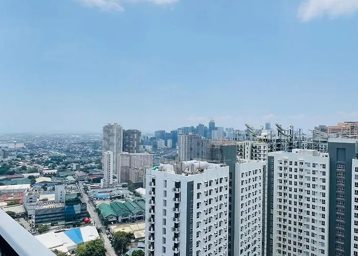 Entire Unit 1 Bedroom With View - Paul Riley's Pad Apartment